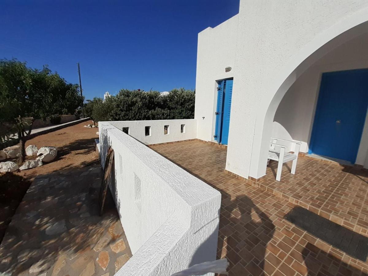 Taxiarchis Studios Agios Georgios  외부 사진