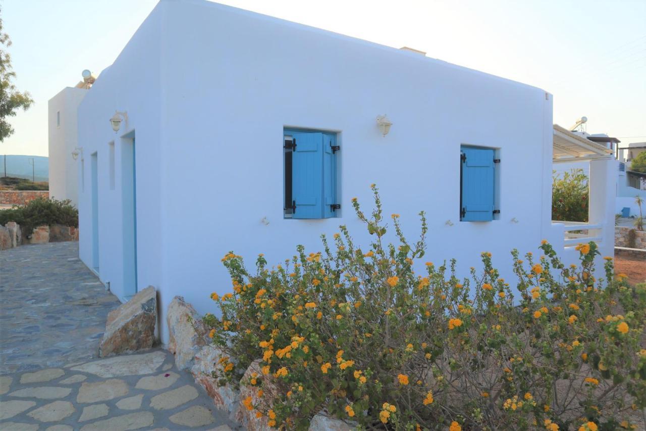 Taxiarchis Studios Agios Georgios  외부 사진