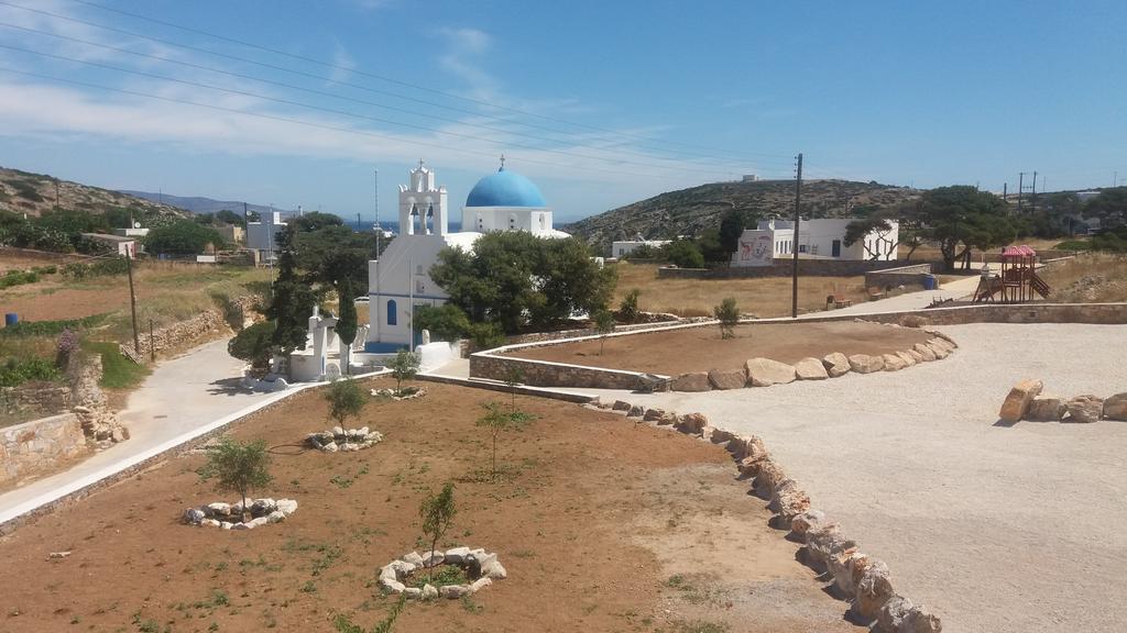 Taxiarchis Studios Agios Georgios  외부 사진